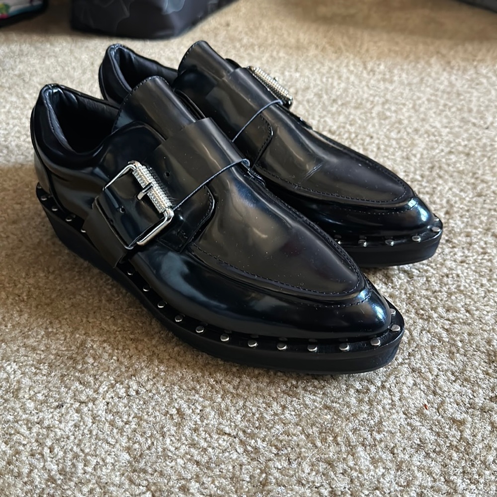 Solsana paten leather pointed dress creepers